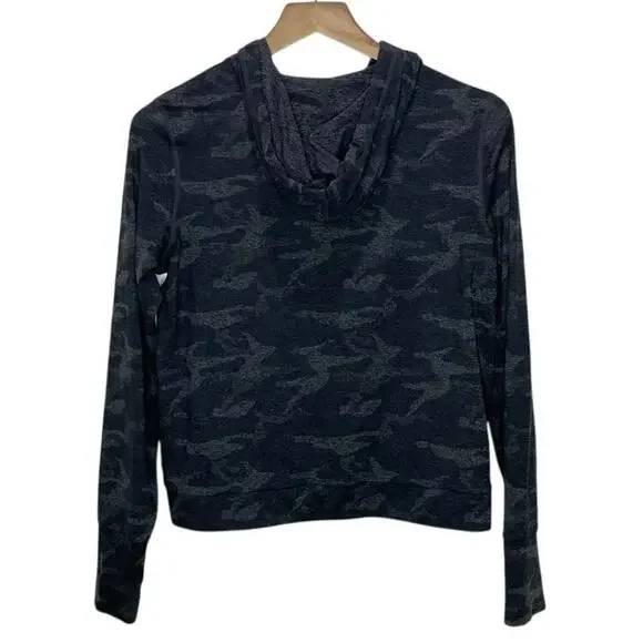 Vuori Halo Essential Hoodie In Black Camo Small - Picture 4 of 7